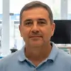 Mario Ávila - Dueño de una tienda de electrodomésticos